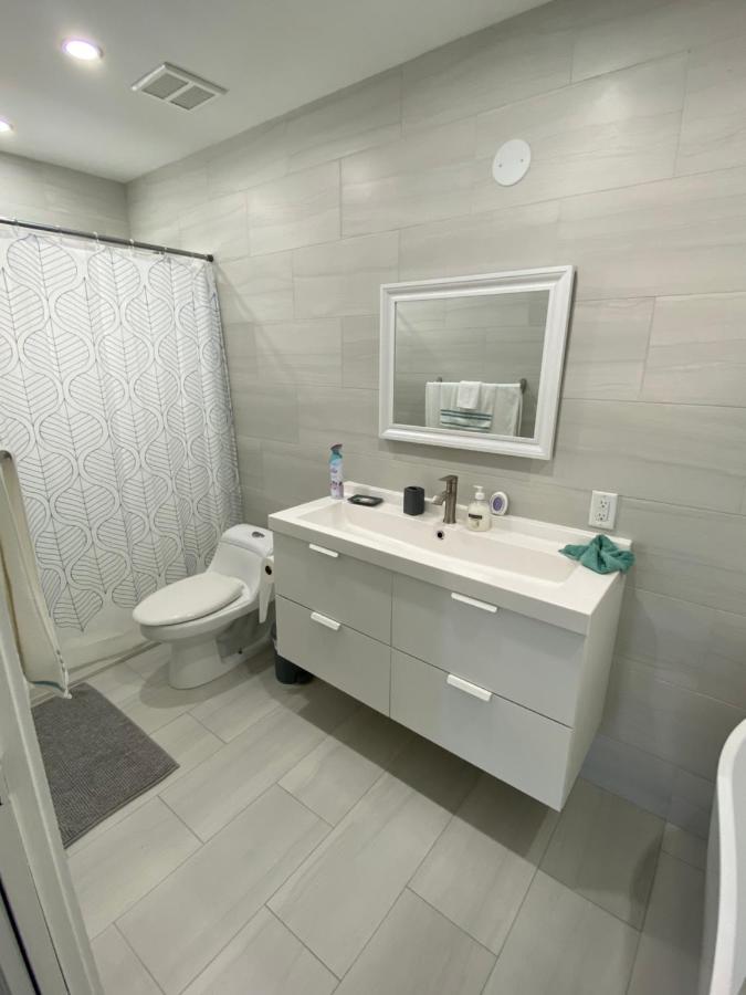 Lyz Miami Hotel Coral Gables Bagian luar foto